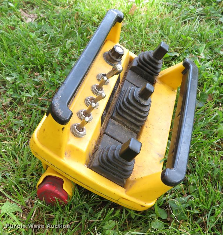 image for item DE8049 2007 Bandit 2800SP stump grinder