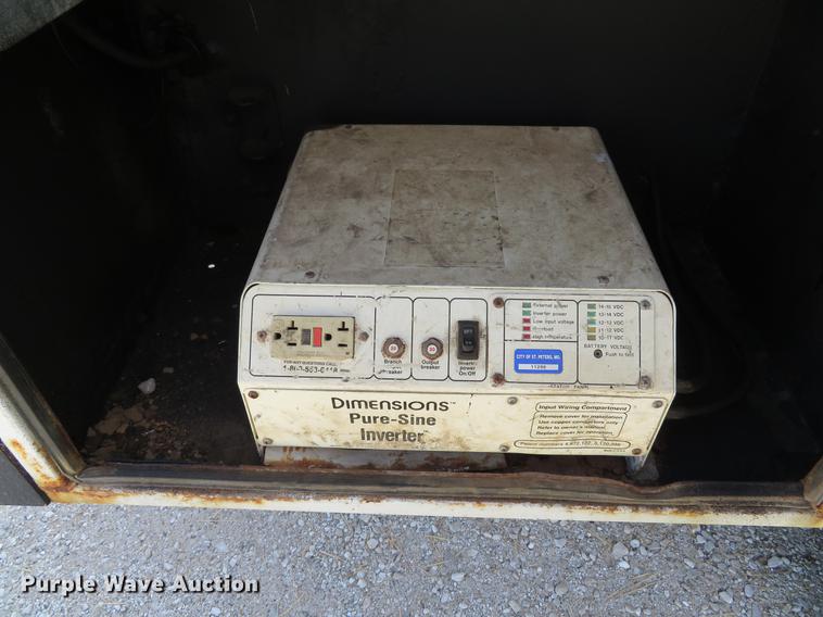 image for item DE8067 2006 Ford F550 Super Duty XL utility truck