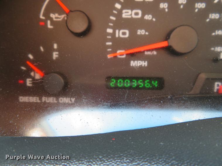 image for item DE8069 2004 Ford F550 Super Duty XL utility truck