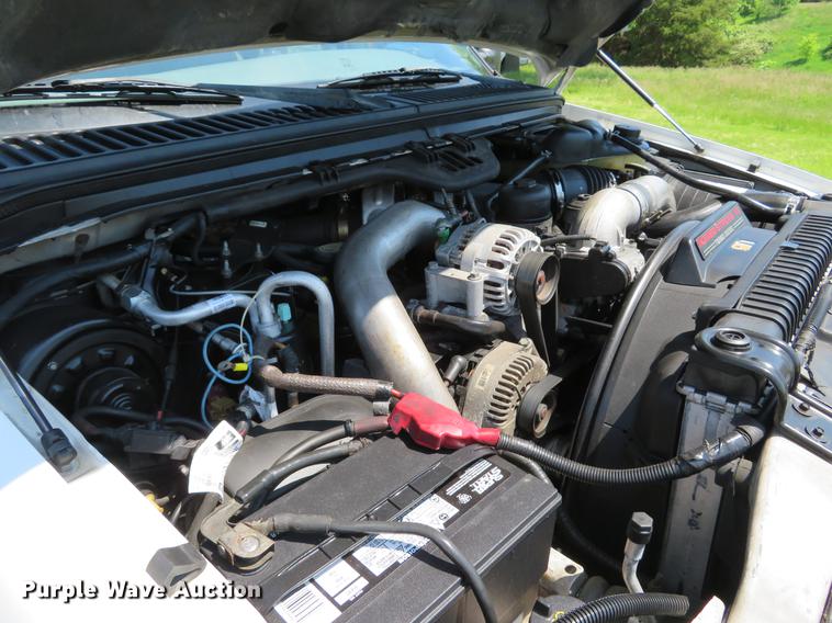 image for item DE8069 2004 Ford F550 Super Duty XL utility truck