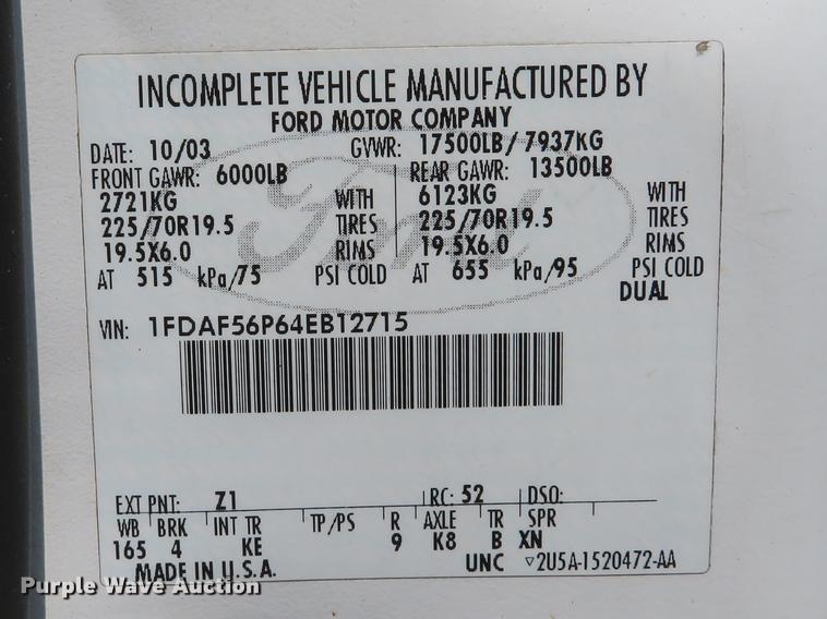 image for item DE8069 2004 Ford F550 Super Duty XL utility truck