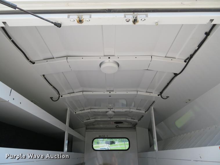 2010 Ford Econoline E350 utility bed van in Moscow Mills, MO Item DE8074 sold Purple Wave