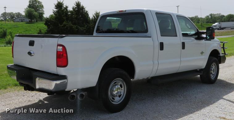 image for item DE8078 2015 Ford F250 Super Duty XL Crew Cab pickup truck