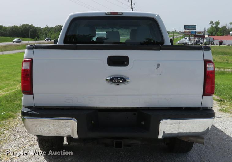 image for item DE8078 2015 Ford F250 Super Duty XL Crew Cab pickup truck