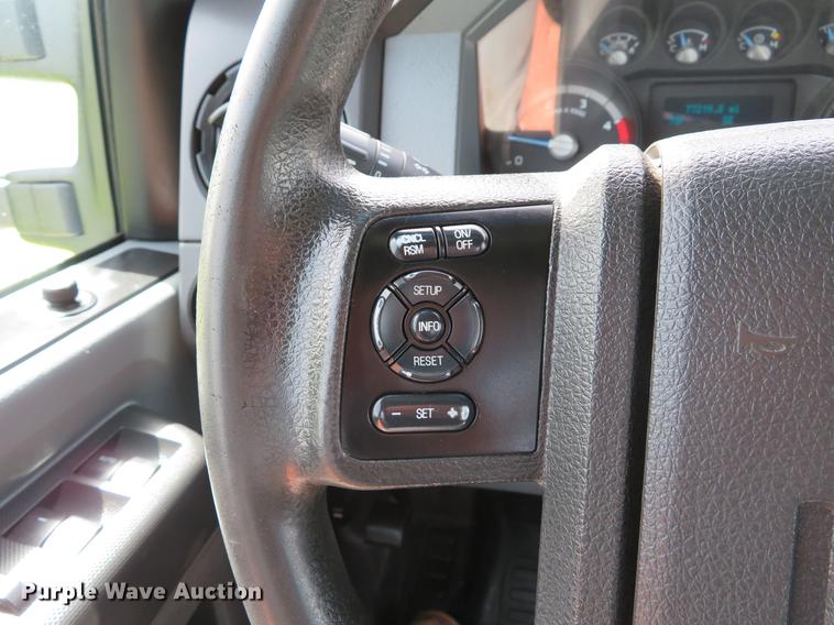 image for item DE8078 2015 Ford F250 Super Duty XL Crew Cab pickup truck