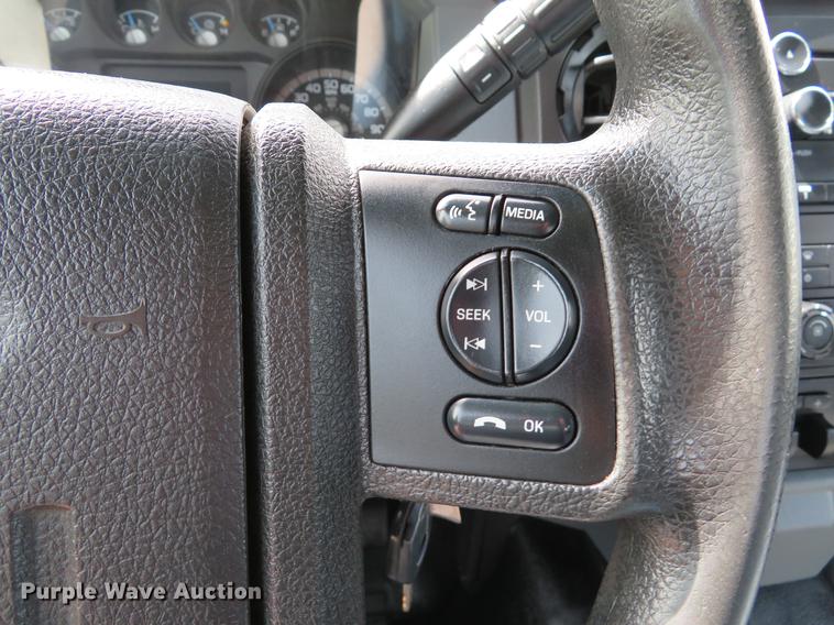 image for item DE8078 2015 Ford F250 Super Duty XL Crew Cab pickup truck