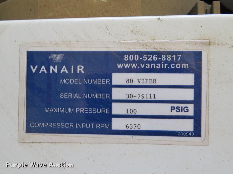 image for item DE8079 2011 Ford F550 Super Duty XL Crew Cab box truck