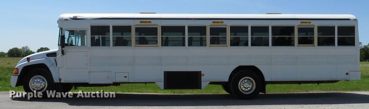 image for item DE8082 2010 Blue Bird Vision bus