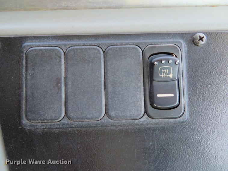 image for item DE8082 2010 Blue Bird Vision bus