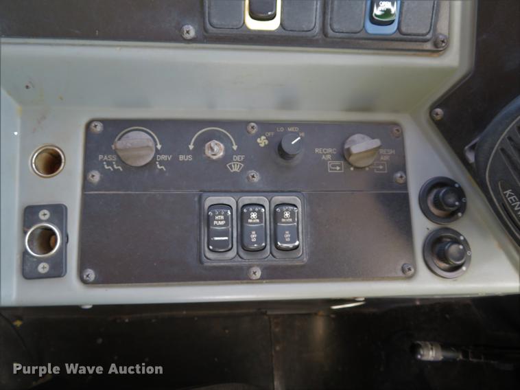 image for item DE8082 2010 Blue Bird Vision bus