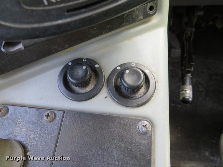 image for item DE8082 2010 Blue Bird Vision bus