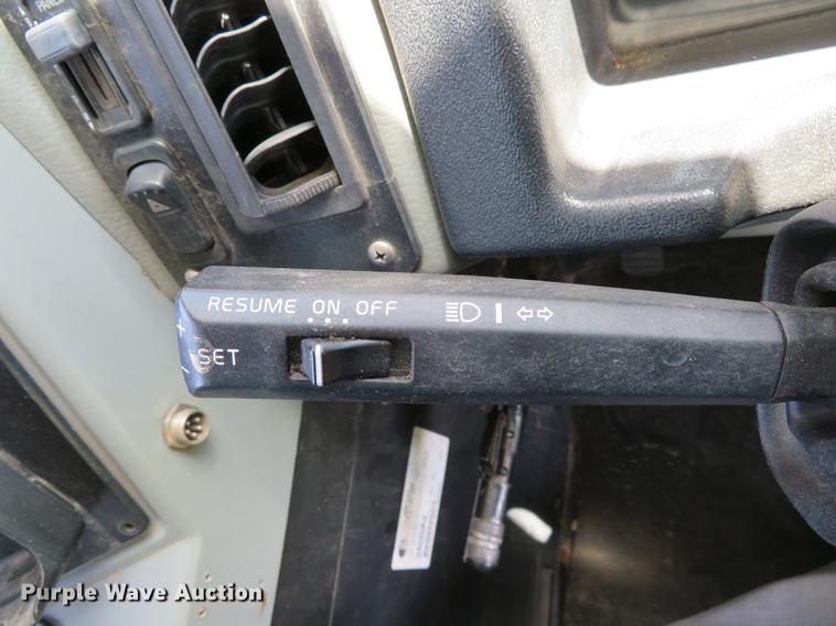 image for item DE8082 2010 Blue Bird Vision bus