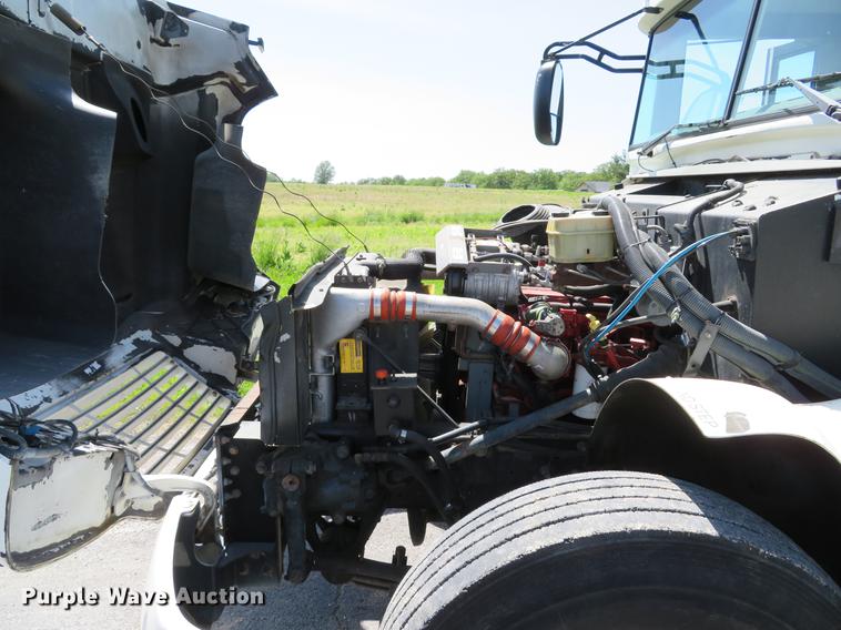 image for item DE8082 2010 Blue Bird Vision bus