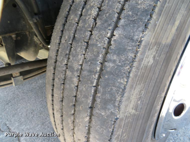 image for item DE8082 2010 Blue Bird Vision bus