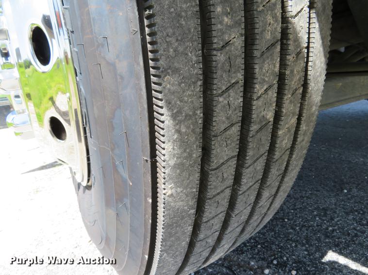 image for item DE8082 2010 Blue Bird Vision bus