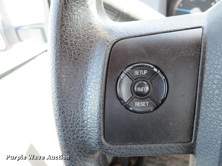 image for item DE8083 2012 Ford F350 Super Duty XL utility bed pickup truck