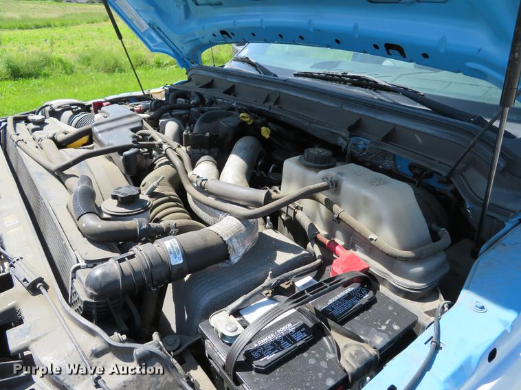 image for item DE8083 2012 Ford F350 Super Duty XL utility bed pickup truck