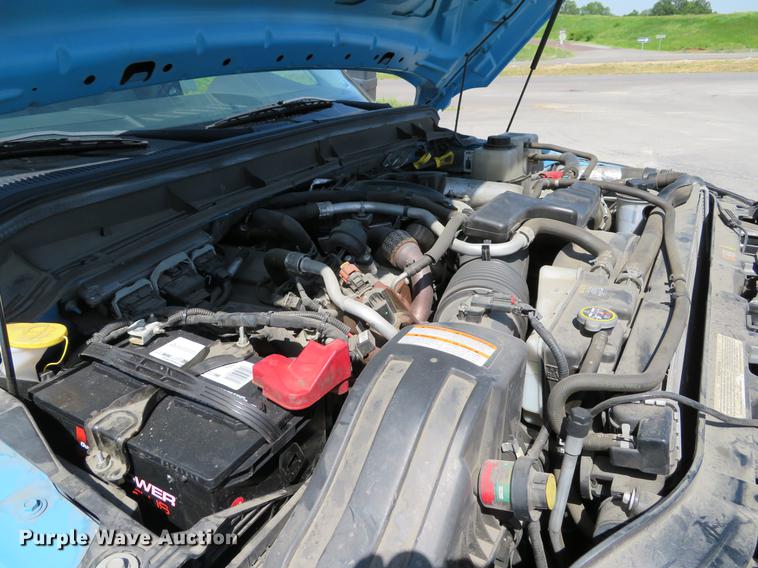 image for item DE8083 2012 Ford F350 Super Duty XL utility bed pickup truck