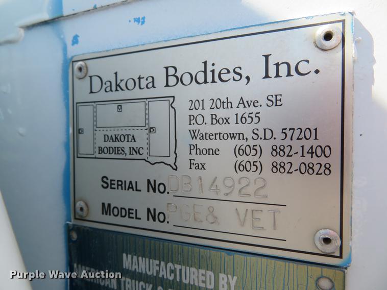 image for item DE8083 2012 Ford F350 Super Duty XL utility bed pickup truck