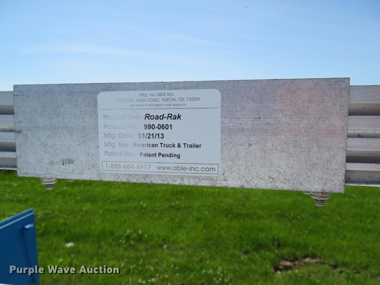 image for item DE8083 2012 Ford F350 Super Duty XL utility bed pickup truck