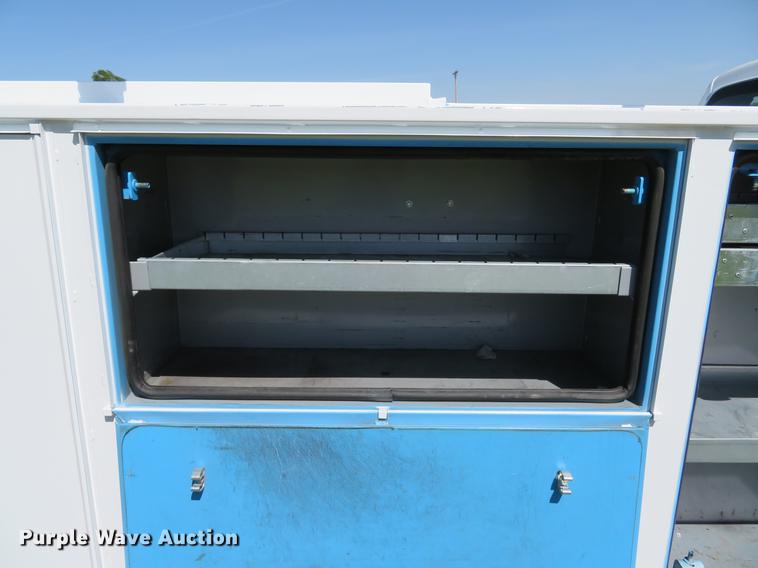 image for item DE8083 2012 Ford F350 Super Duty XL utility bed pickup truck