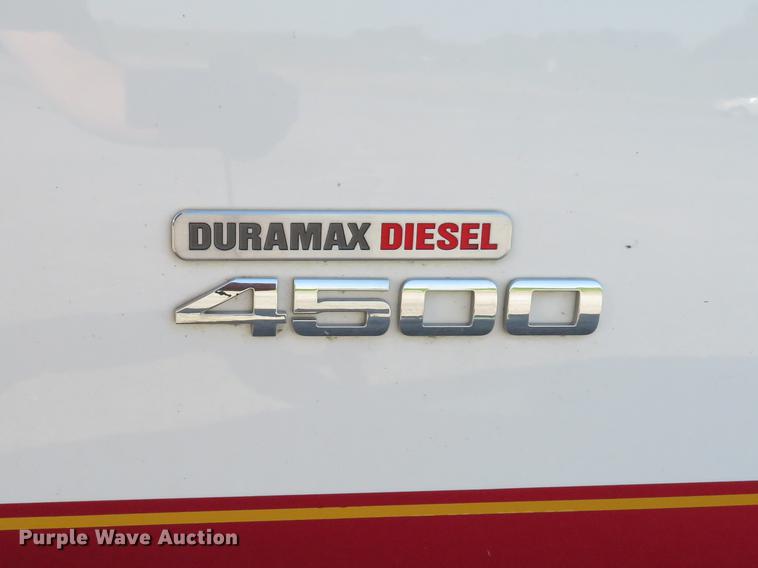 image for item DE8084 2010 Chevrolet Express 4500 cab and chassis