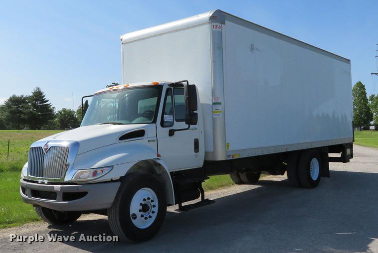 image for item DE8085 2013 International 4300 box truck