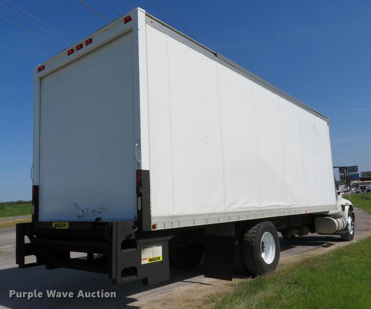 image for item DE8085 2013 International 4300 box truck