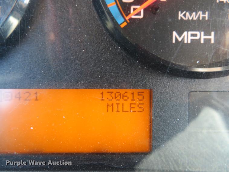 image for item DE8085 2013 International 4300 box truck