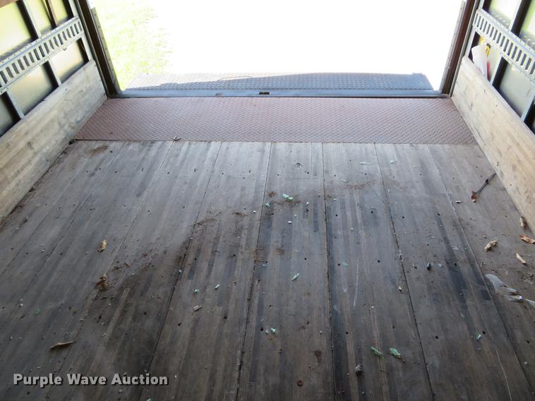 image for item DE8085 2013 International 4300 box truck