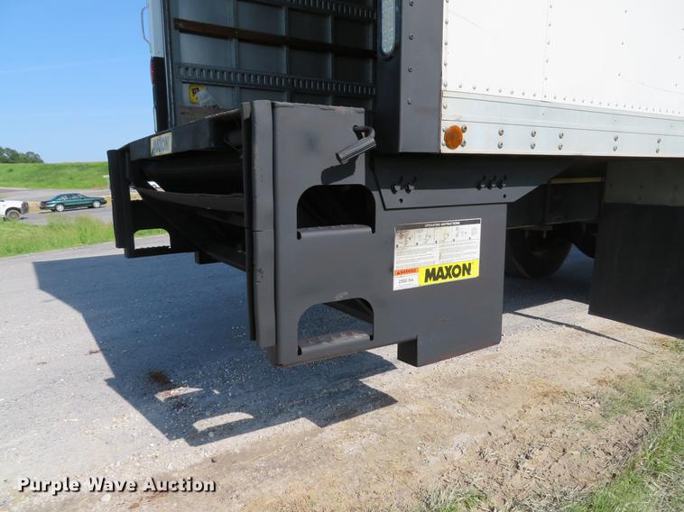 image for item DE8085 2013 International 4300 box truck