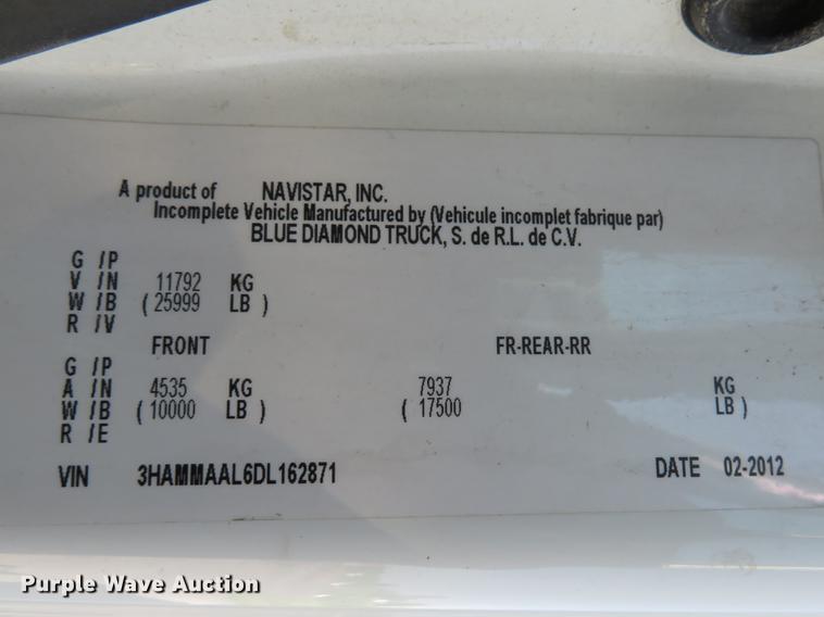 image for item DE8085 2013 International 4300 box truck