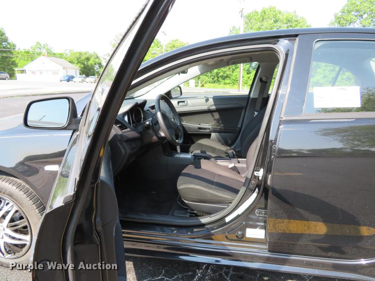 image for item DE8086 2010 Mitsubishi Lancer