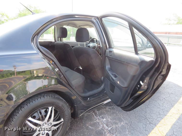 image for item DE8086 2010 Mitsubishi Lancer