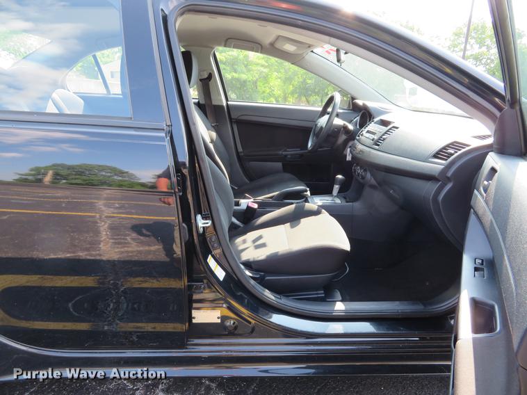 image for item DE8086 2010 Mitsubishi Lancer