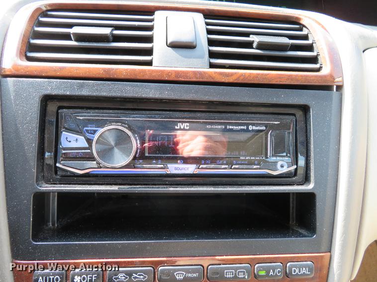 image for item DE8087 2000 Toyota Avalon XLS