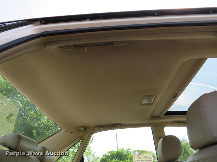 image for item DE8087 2000 Toyota Avalon XLS