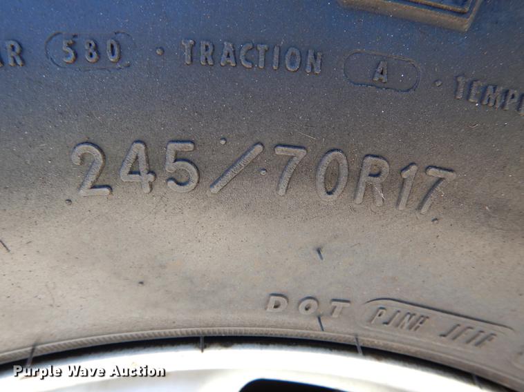 image for item DE8298 2013 Ford F150 XL pickup truck