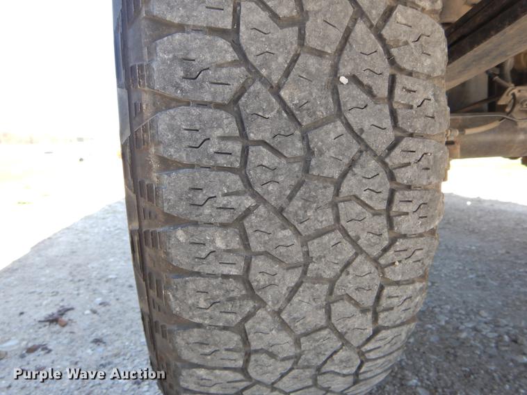 image for item DE8298 2013 Ford F150 XL pickup truck