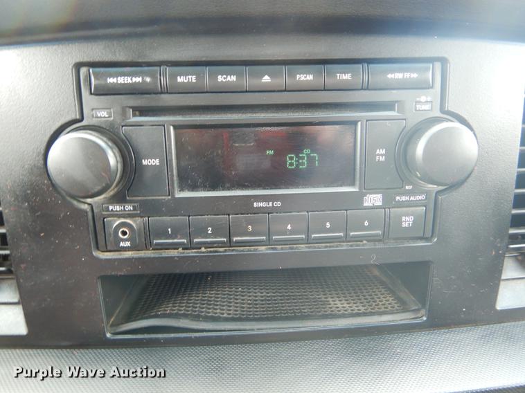 image for item DE8397 2008 Dodge Ram 4500HD Quad Cab utility truck