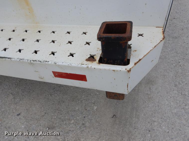 image for item DE8397 2008 Dodge Ram 4500HD Quad Cab utility truck