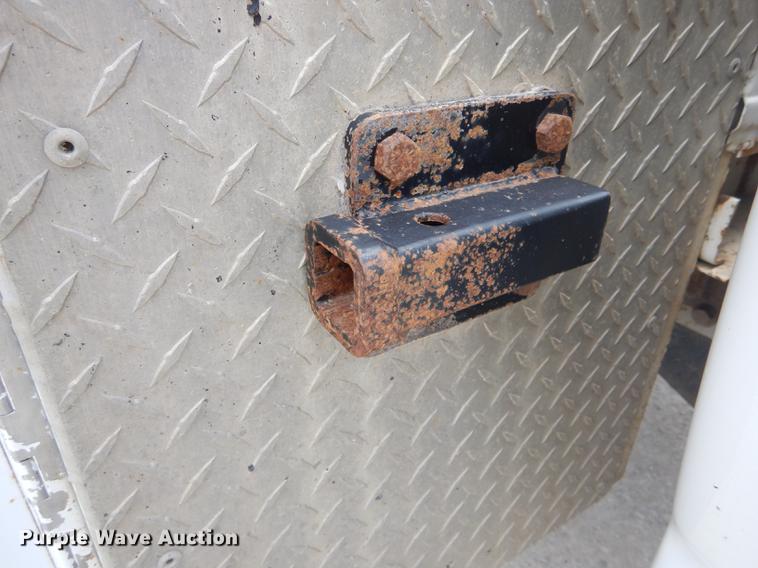 image for item DE8397 2008 Dodge Ram 4500HD Quad Cab utility truck