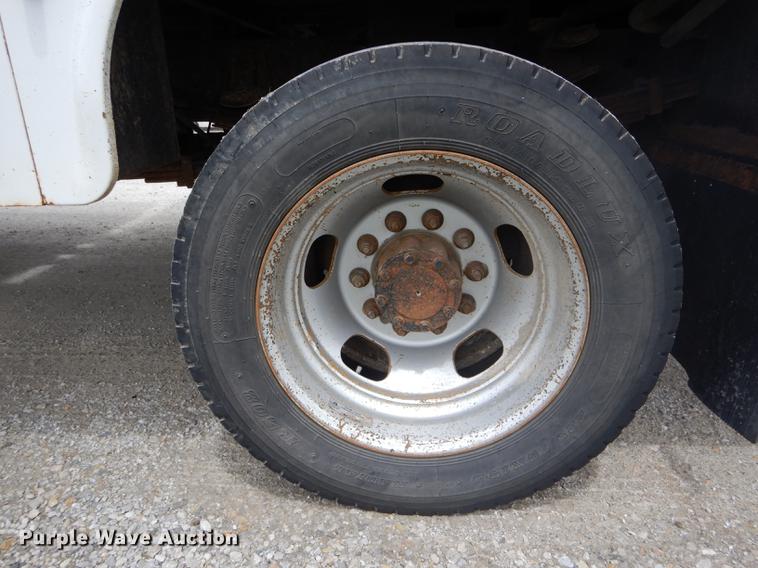 image for item DE8397 2008 Dodge Ram 4500HD Quad Cab utility truck