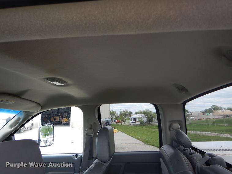 image for item DE8397 2008 Dodge Ram 4500HD Quad Cab utility truck