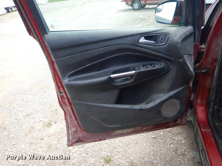 image for item DE8434 2013 Ford Escape SE SUV