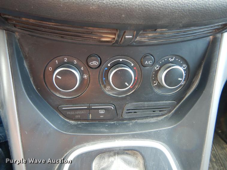 image for item DE8434 2013 Ford Escape SE SUV