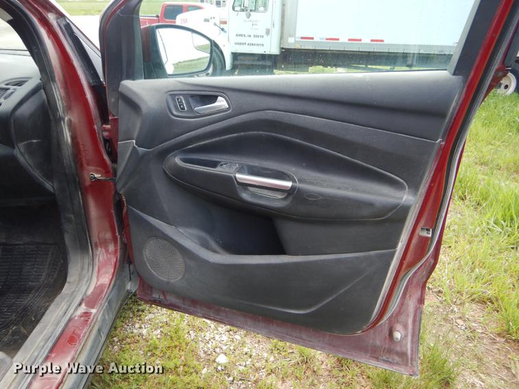 image for item DE8434 2013 Ford Escape SE SUV