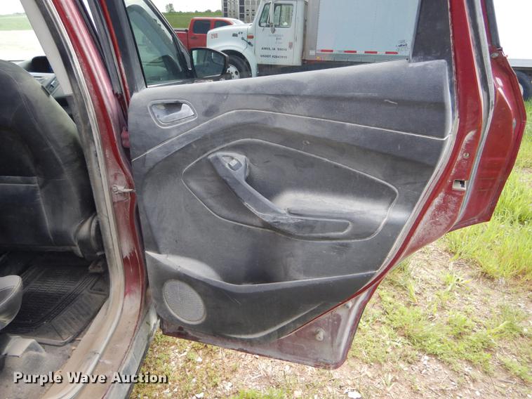 image for item DE8434 2013 Ford Escape SE SUV