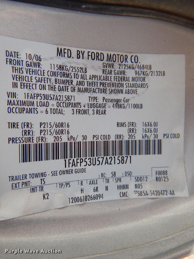 image for item DE8435 2007 Ford Taurus SE