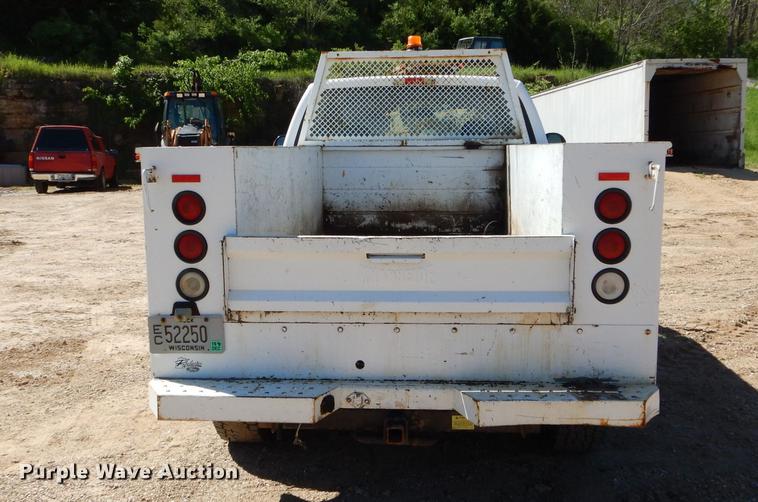 image for item DE8436 2005 Ford F350 Super Duty XL SuperCab utility bed pickup truck